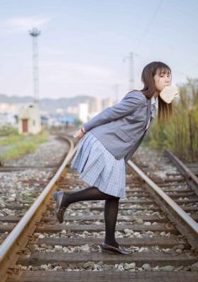 图书馆的女朋友观看