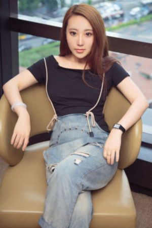 惩罚女仆扒开跪着视频网站